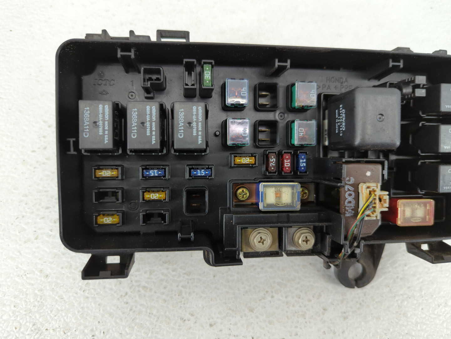 2014-2015 Kia Optima Fusebox Fuse Box Panel Relay Module P/N:S84-A1 91259-2T010, 91955-2T730 Fits Fits 2014 2015 OEM Used Au