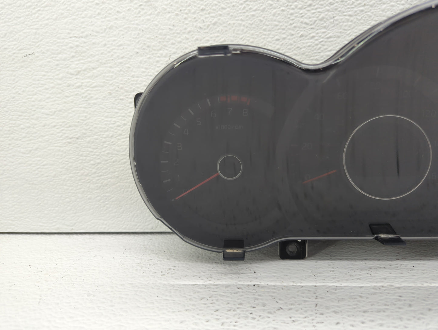 2014-2015 Kia Optima Instrument Cluster Speedometer Gauges P/N:94031-2T270 Fits Fits 2014 2015 OEM Used Auto Parts - Oemused