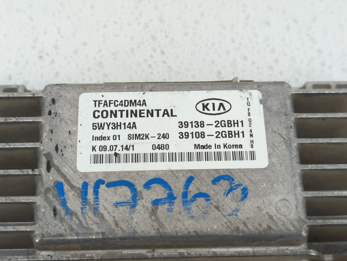 2014-2015 Kia Optima PCM Engine Control Computer ECU ECM PCU OEM P/N:39108-2GBH1 39138-2GBH1 Fits Fits 2014 2015 OEM Used Au