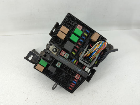 2014-2015 Kia Optima Fusebox Fuse Box Panel Relay Module P/N:91955-2T730 912504C860 Fits Fits 2014 2015 OEM Used Auto Parts