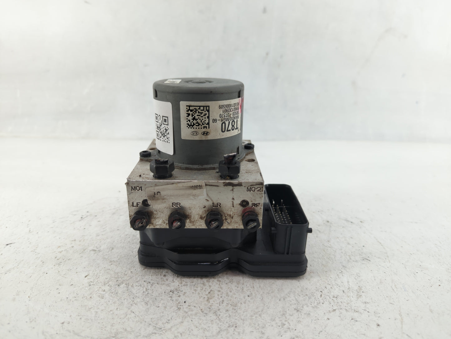 2014-2015 Kia Optima ABS Pump Control Module Replacement P/N:85920-2T870 Fits Fits 2014 2015 OEM Used Auto Parts - Oemusedau