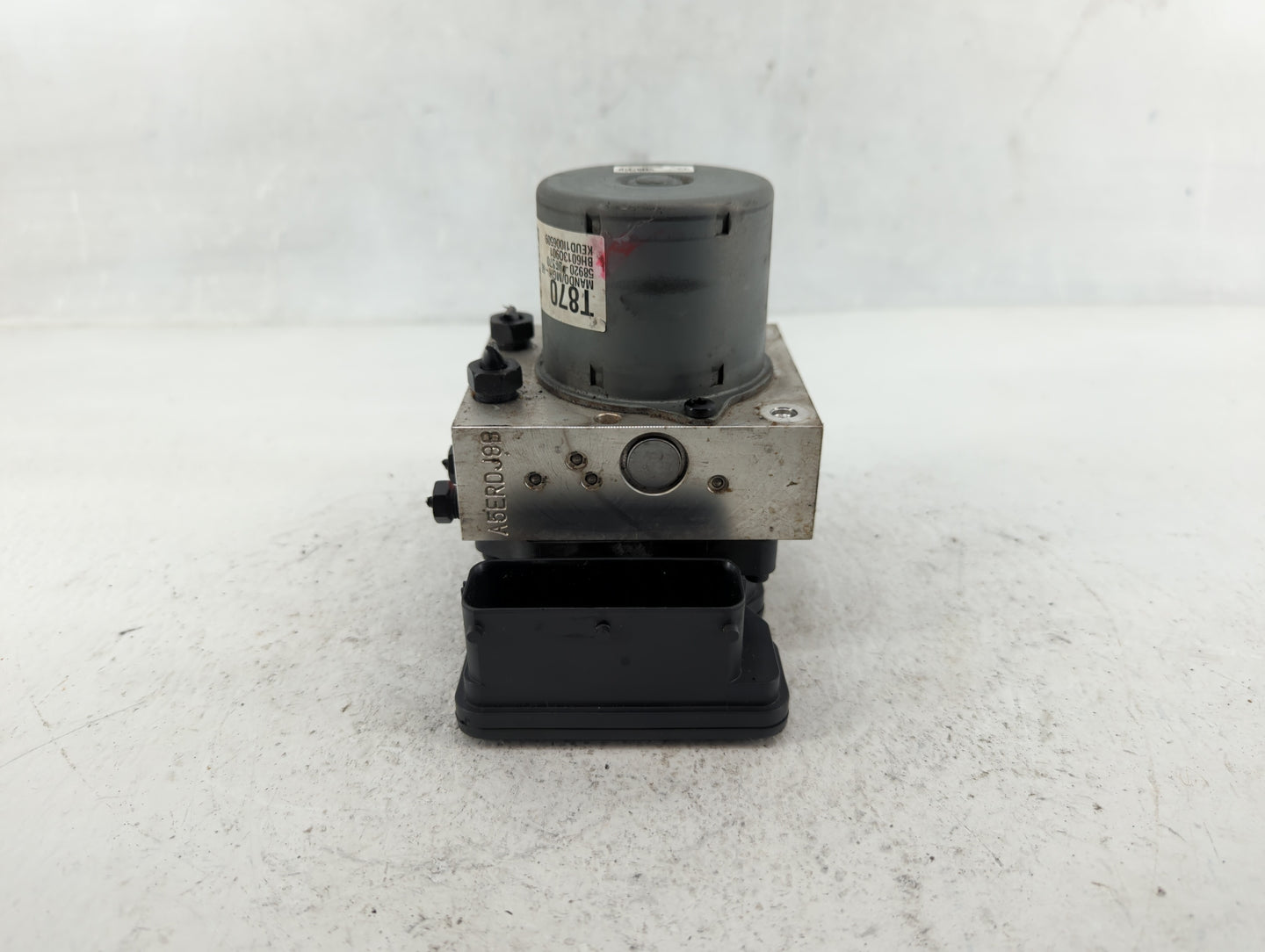 2014-2015 Kia Optima ABS Pump Control Module Replacement P/N:85920-2T870 Fits Fits 2014 2015 OEM Used Auto Parts - Oemusedau