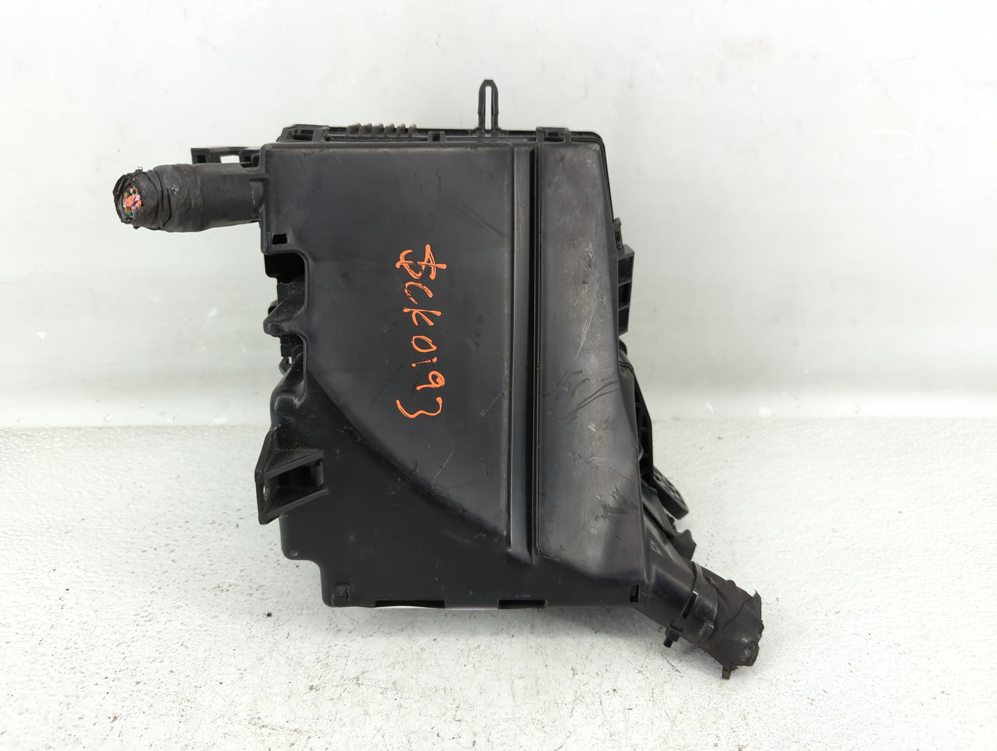 2014-2015 Kia Optima Fusebox Fuse Box Panel Relay Module P/N:91259-2T010 914304C600QA Fits Fits 2014 2015 OEM Used Auto Part