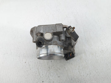 2011-2016 Kia Optima Throttle Body P/N:35100-2G800 Fits Fits 2011 2012 2013 2014 2015 2016 OEM Used Auto Parts