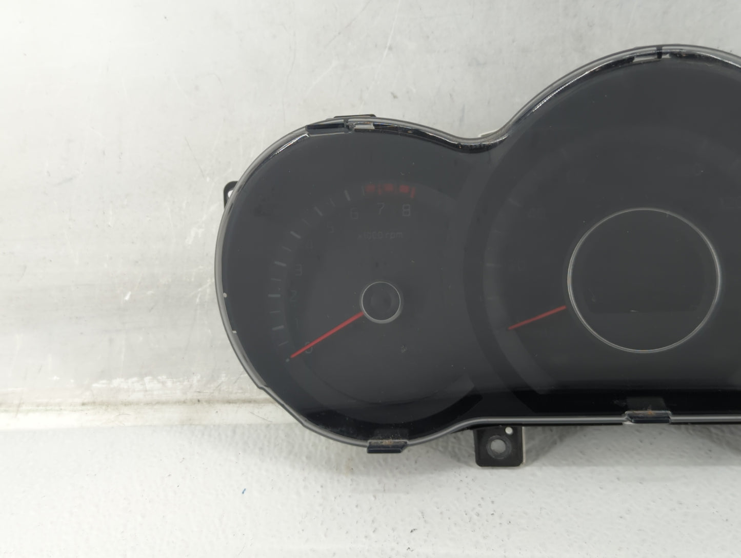 2014-2015 Kia Optima Instrument Cluster Speedometer Gauges P/N:94031-2T270 Fits Fits 2014 2015 OEM Used Auto Parts - Oemused