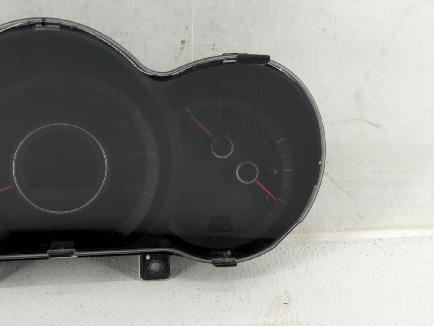 2014-2015 Kia Optima Instrument Cluster Speedometer Gauges P/N:94031-2T270 Fits Fits 2014 2015 OEM Used Auto Parts - Oemused