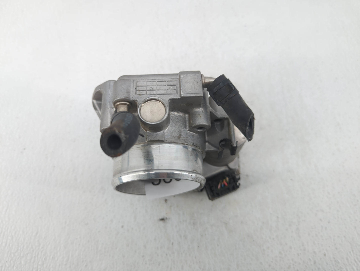 2011-2016 Kia Optima Throttle Body P/N:35100-2G800 Fits Fits 2011 2012 2013 2014 2015 2016 OEM Used Auto Parts - Oemusedauto