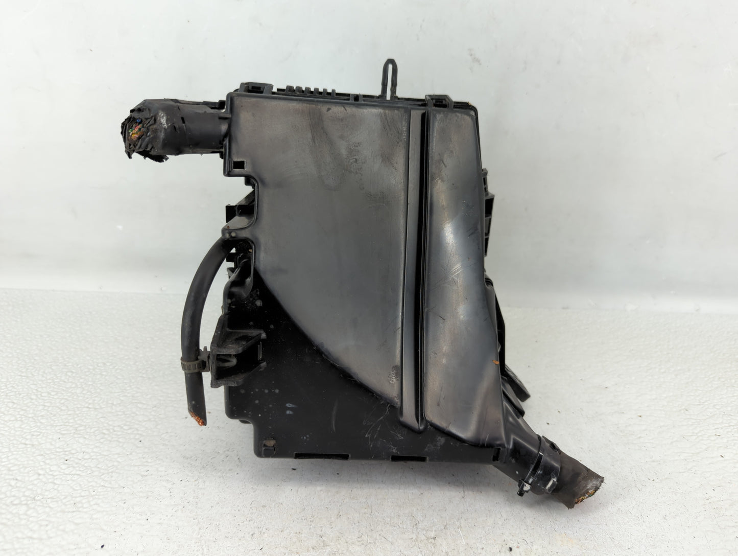 2014-2015 Kia Optima Fusebox Fuse Box Panel Relay Module P/N:91259-2T010 914304C600QA Fits Fits 2014 2015 OEM Used Auto Part