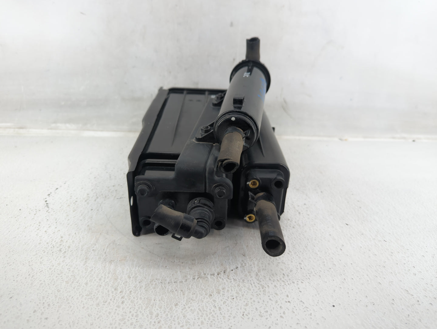 2015 Kia Optima Fuel Vapor Charcoal Canister - Oemusedautoparts1.com