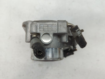 2011-2016 Kia Optima Throttle Body P/N:35100-2G800 Fits Fits 2011 2012 2013 2014 2015 2016 OEM Used Auto Parts