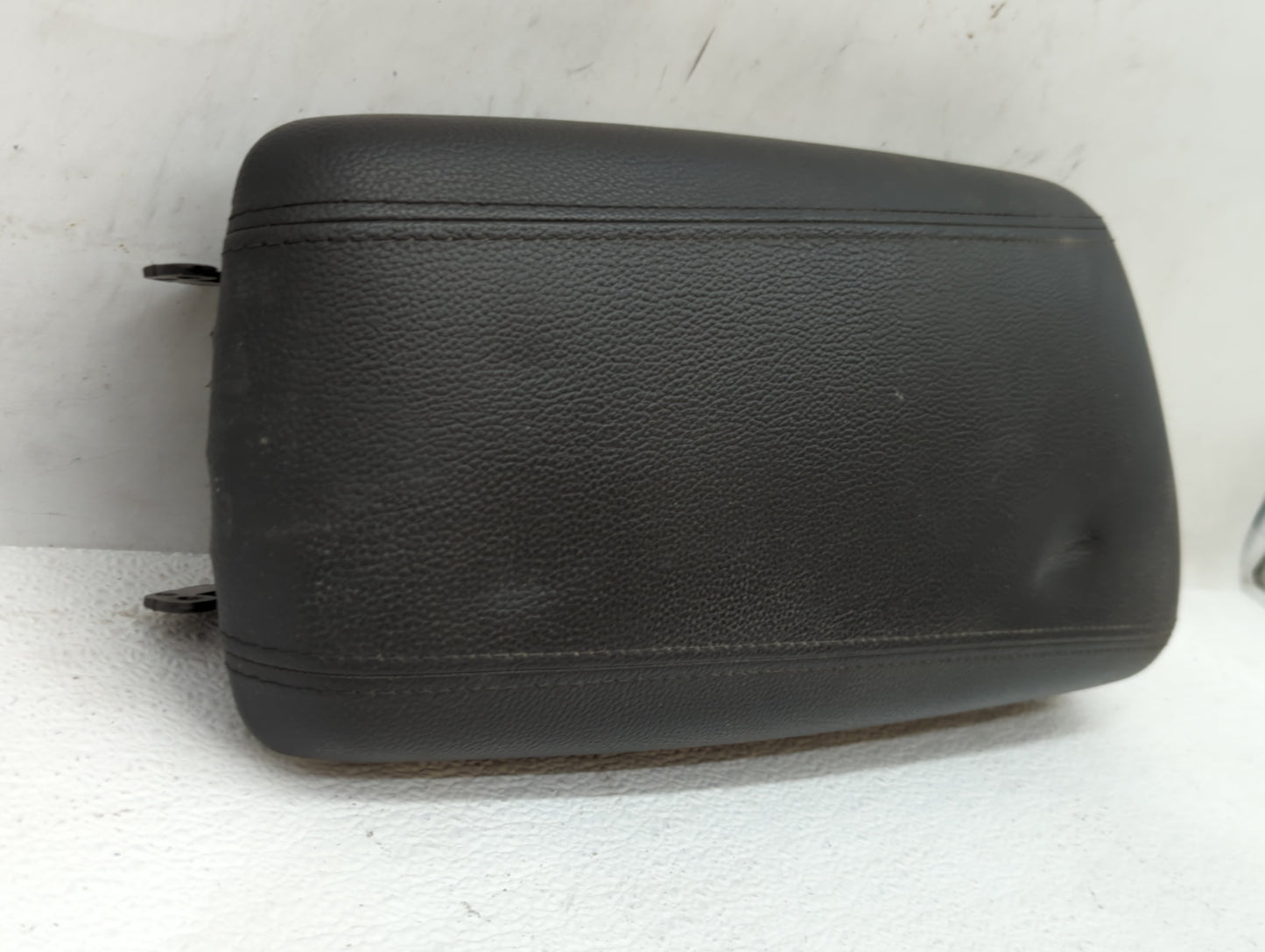 2015 Kia Optima Center Console Armrest Cover Lid Black - Oemusedautoparts1.com