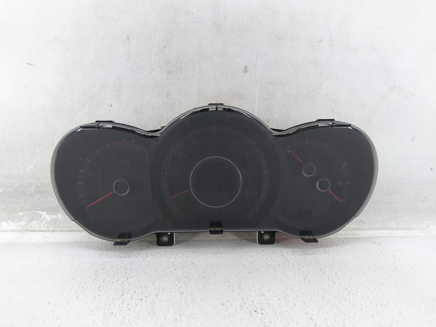 2014-2015 Kia Optima Instrument Cluster Speedometer Gauges P/N:94031-2T270 Fits Fits 2014 2015 OEM Used Auto Parts - Oemused