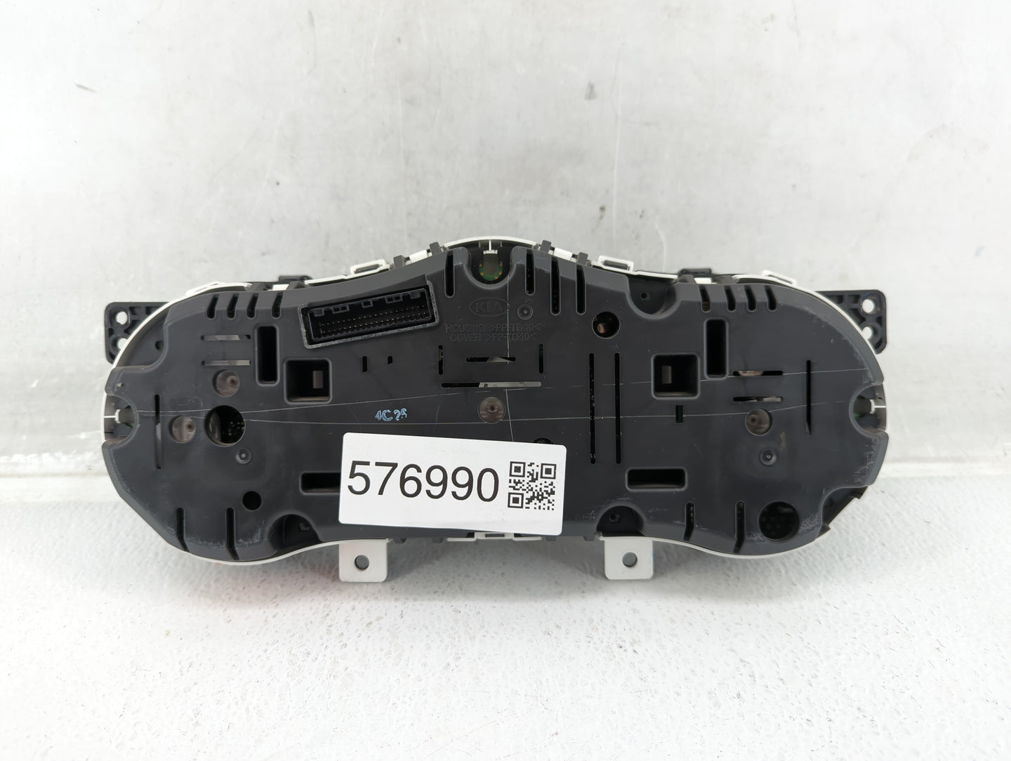 2014-2015 Kia Optima Instrument Cluster Speedometer Gauges P/N:94031-2T270 Fits Fits 2014 2015 OEM Used Auto Parts - Oemused