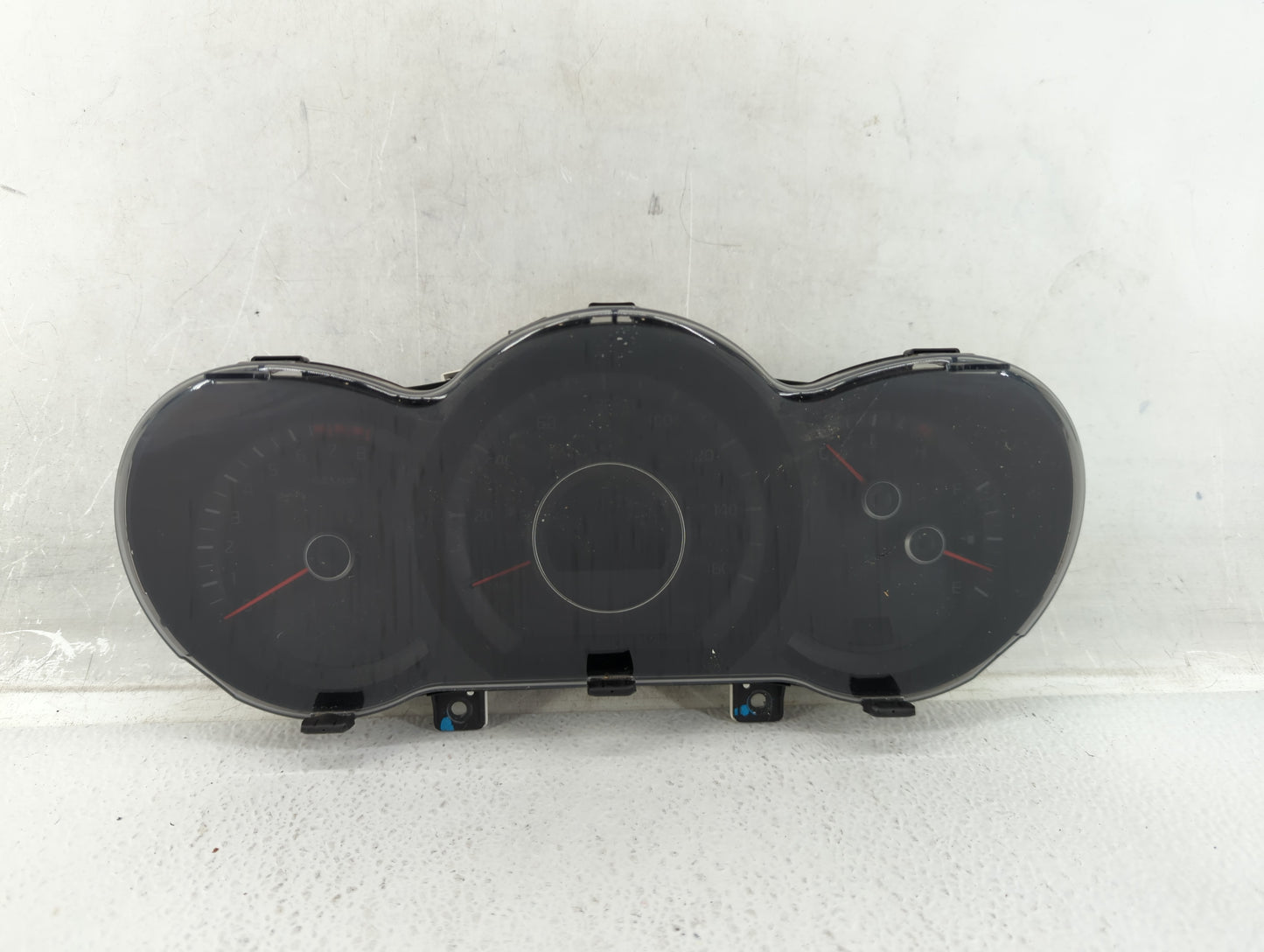 2014-2015 Kia Optima Instrument Cluster Speedometer Gauges P/N:94031-2T270 Fits Fits 2014 2015 OEM Used Auto Parts - Oemused