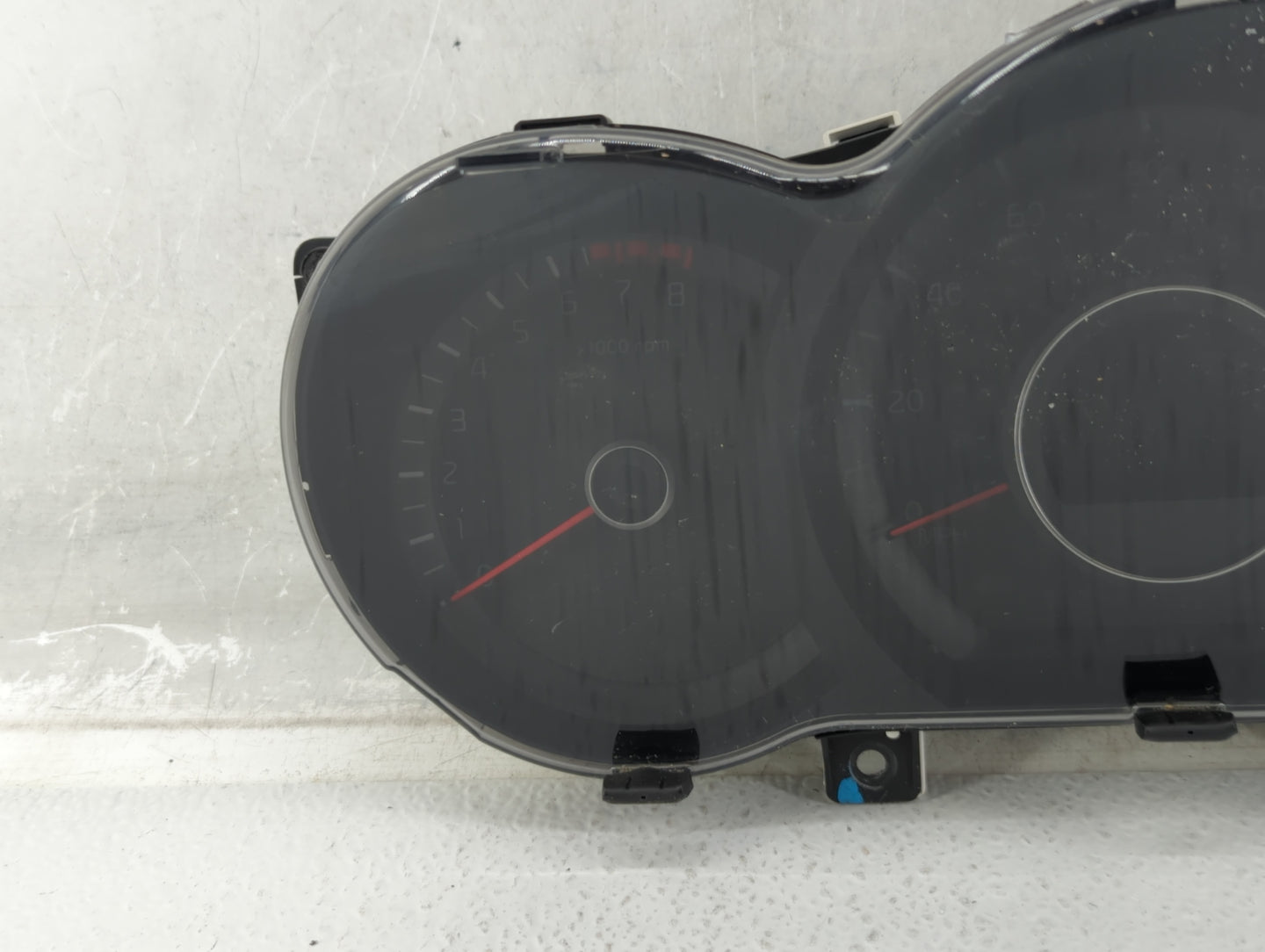2014-2015 Kia Optima Instrument Cluster Speedometer Gauges P/N:94031-2T270 Fits Fits 2014 2015 OEM Used Auto Parts - Oemused
