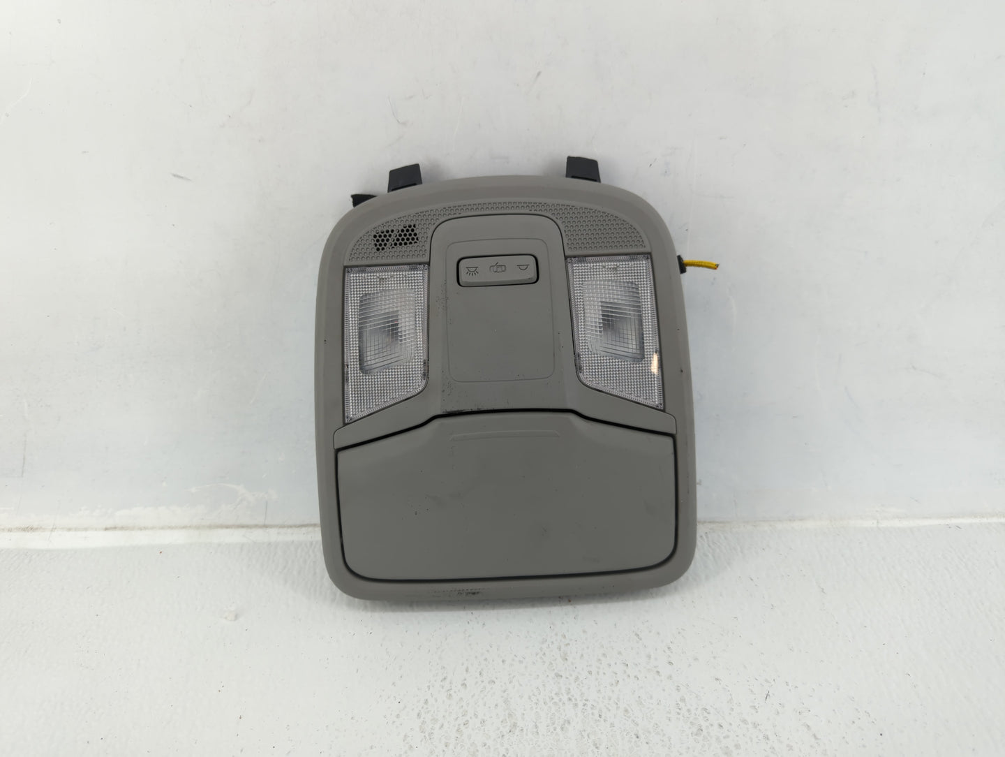 2014-2016 Kia Optima Overhead Roof Console 585839 - Oemusedautoparts1.com