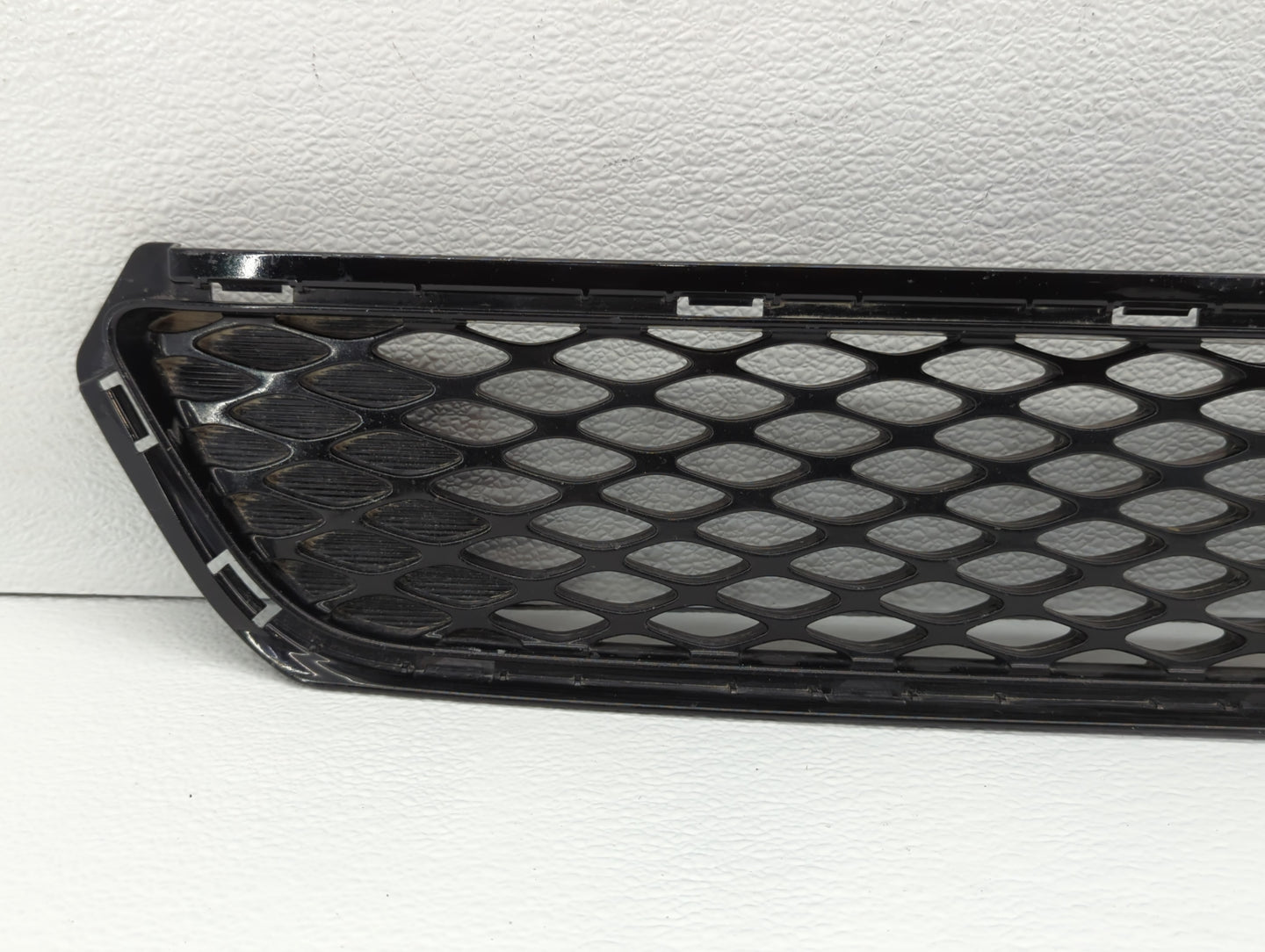 2014-2016 Kia Optima Front Grille Bumper Not Included - Oemusedautoparts1.com
