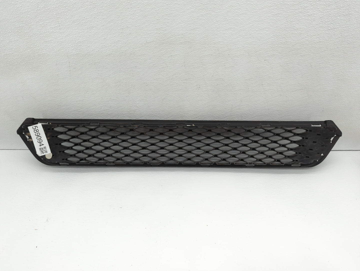 2014-2016 Kia Optima Front Grille Bumper Not Included - Oemusedautoparts1.com