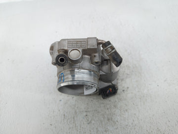 2011-2016 Kia Optima Throttle Body P/N:35100-2G800 Fits Fits 2011 2012 2013 2014 2015 2016 OEM Used Auto Parts