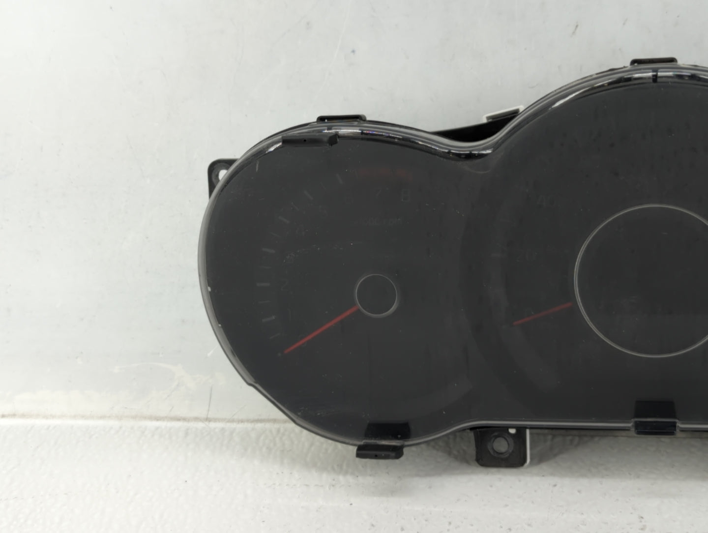 2014-2015 Kia Optima Instrument Cluster Speedometer Gauges P/N:94031-2T270 Fits Fits 2014 2015 OEM Used Auto Parts - Oemused
