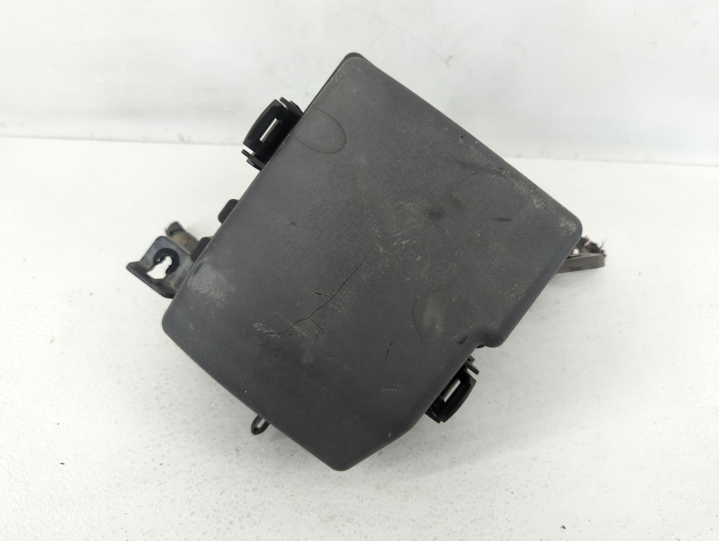 2014-2015 Kia Optima Fusebox Fuse Box Panel Relay Module P/N:91955-2T730QQK Fits Fits 2014 2015 OEM Used Auto Parts - Oemuse