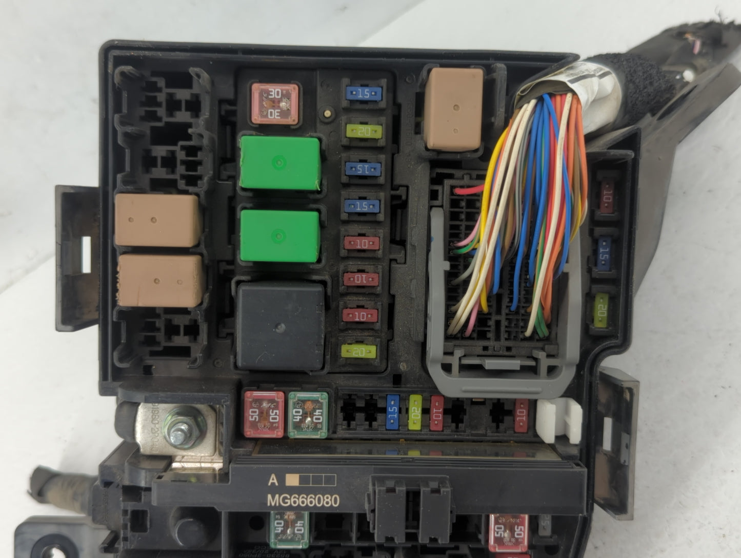 2014-2015 Kia Optima Fusebox Fuse Box Panel Relay Module P/N:91955-2T730QQK Fits Fits 2014 2015 OEM Used Auto Parts - Oemuse
