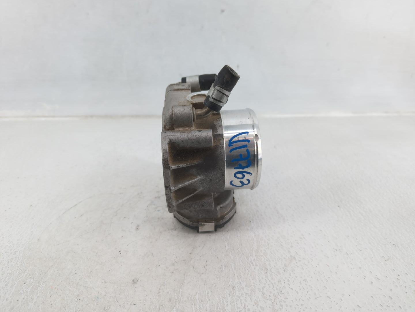 2011-2015 Kia Optima Throttle Body P/N:35100-2G700 Fits Fits 2011 2012 2013 2014 2015 2016 OEM Used Auto Parts - Oemusedauto