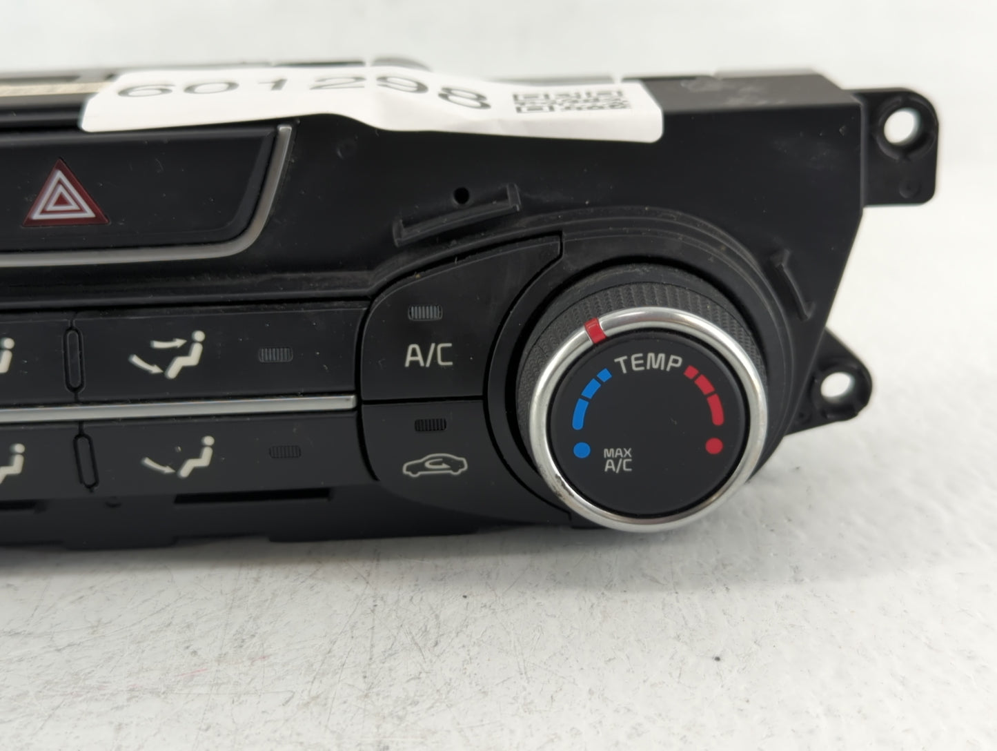 2014-2015 Kia Optima Climate Control Module Temperature AC/Heater Replacement P/N:97250-2TLE0 Fits Fits 2014 2015 OEM Used A