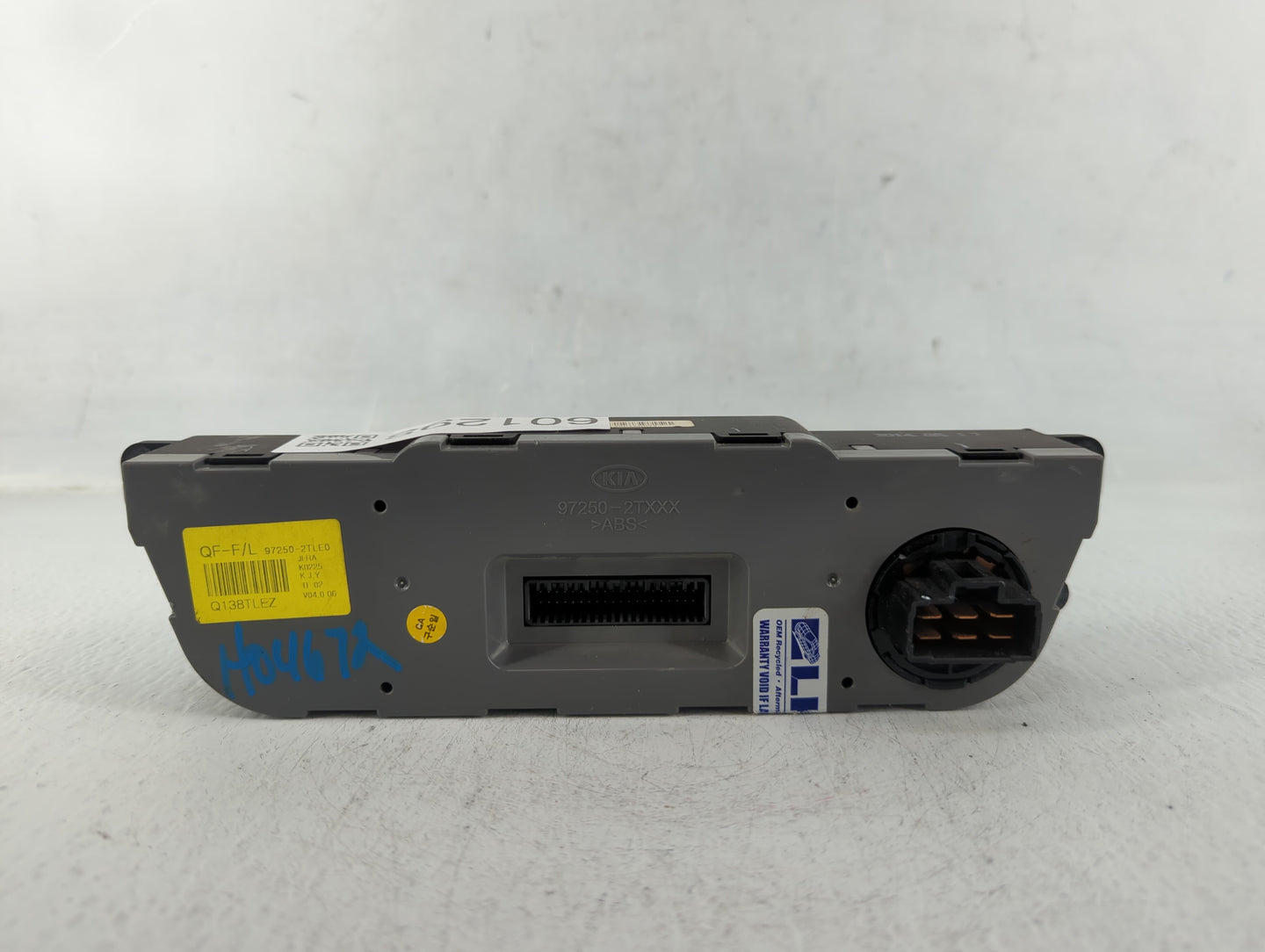 2014-2015 Kia Optima Climate Control Module Temperature AC/Heater Replacement P/N:97250-2TLE0 Fits Fits 2014 2015 OEM Used A
