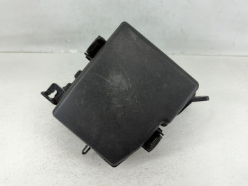 2014-2015 Kia Optima Fusebox Fuse Box Panel Relay Module P/N:91955-2T730 Fits Fits 2014 2015 OEM Used Auto Parts - Oemusedau