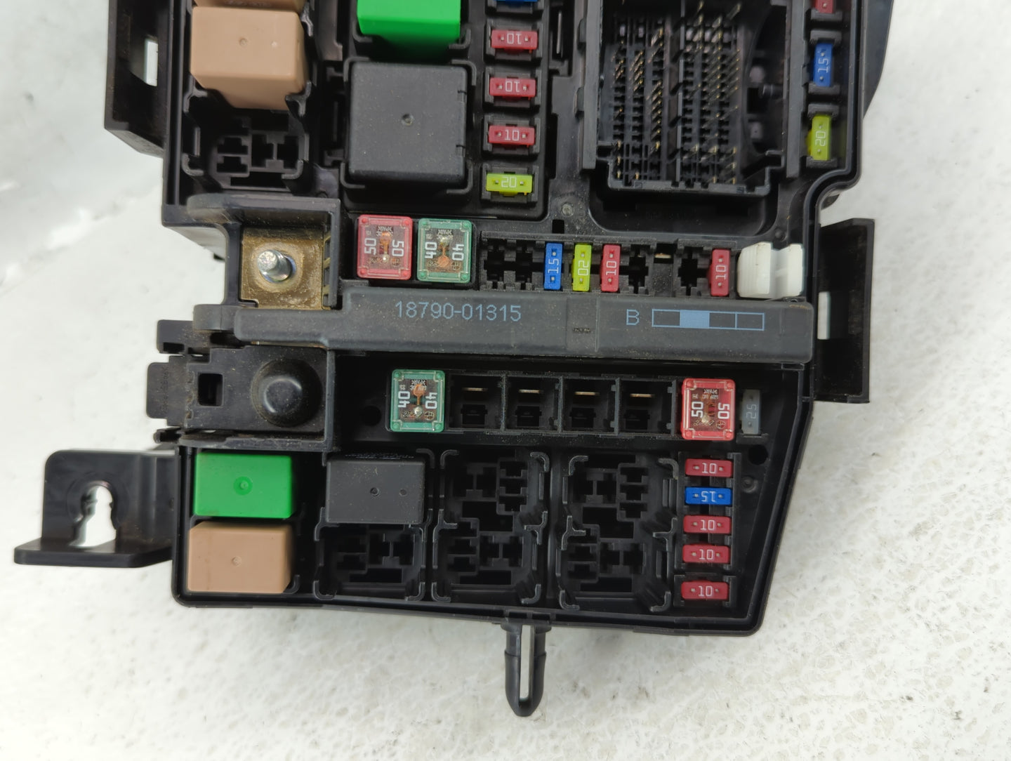 2014-2015 Kia Optima Fusebox Fuse Box Panel Relay Module P/N:91955-2T730 Fits Fits 2014 2015 OEM Used Auto Parts - Oemusedau