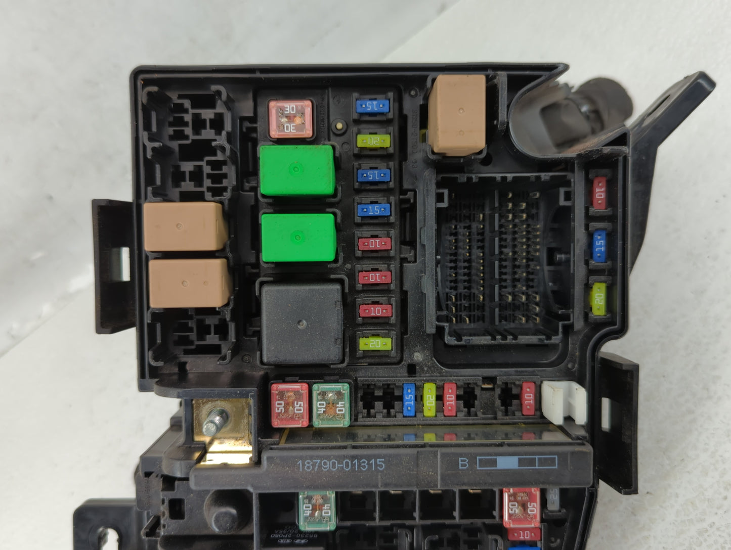 2014-2015 Kia Optima Fusebox Fuse Box Panel Relay Module P/N:91955-2T730 Fits Fits 2014 2015 OEM Used Auto Parts - Oemusedau