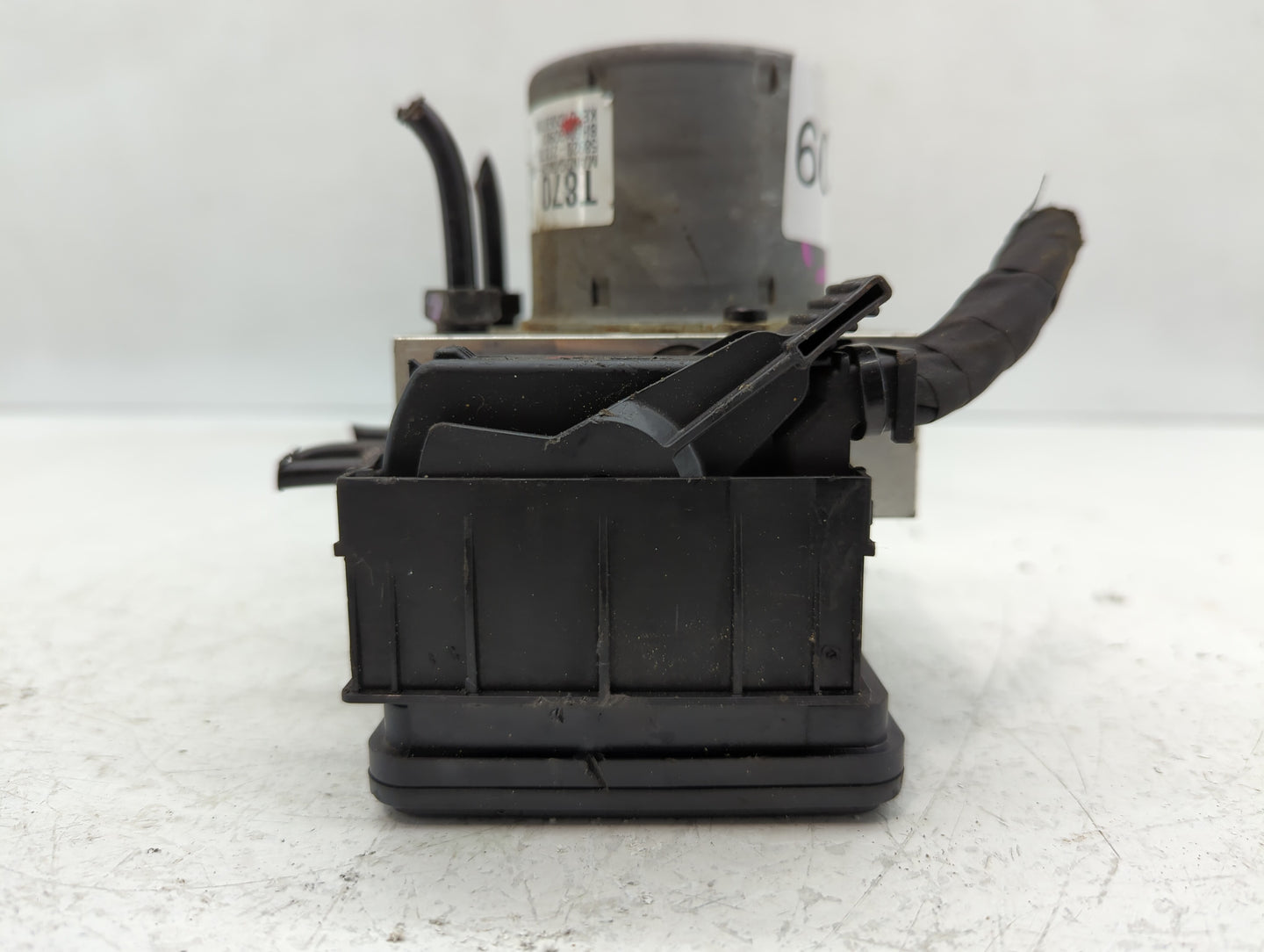 2014-2015 Kia Optima ABS Pump Control Module Replacement P/N:58920-2T870 Fits Fits 2014 2015 OEM Used Auto Parts - Oemusedau