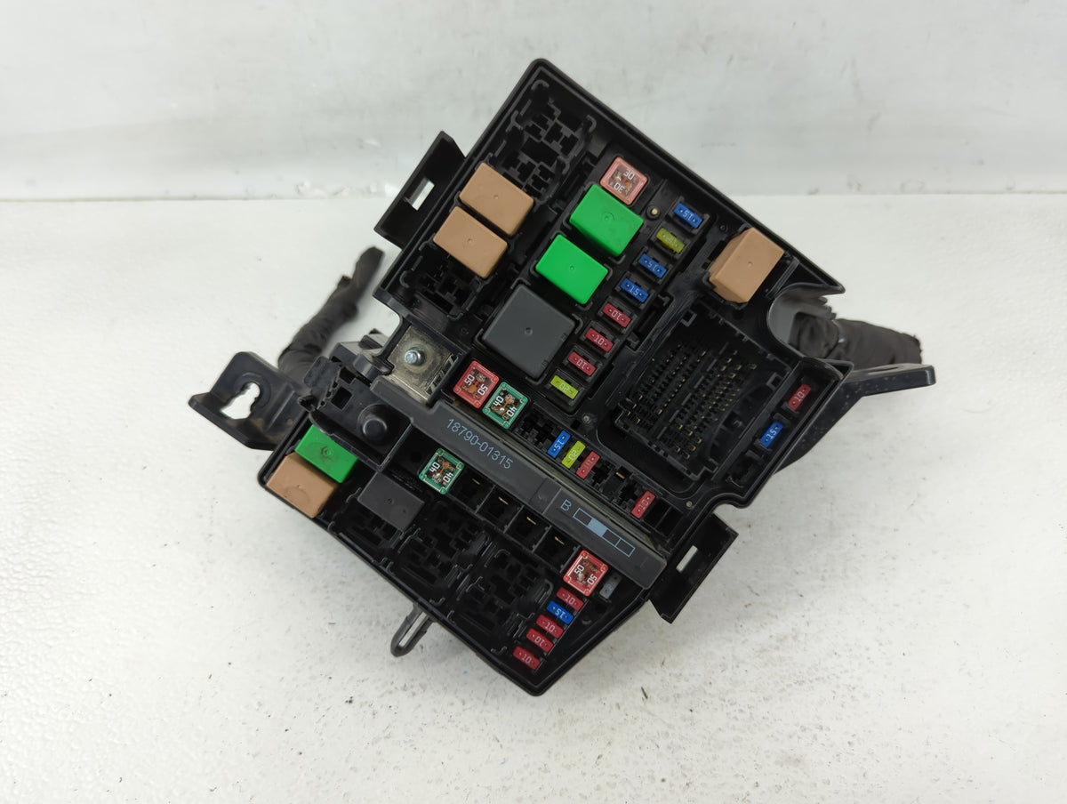 2014-2015 Kia Optima Fusebox Fuse Box Panel Relay Module P/N:91955-2T730QQK 91955-2T730 Fits Fits 2014 2015 OEM Used Auto Pa
