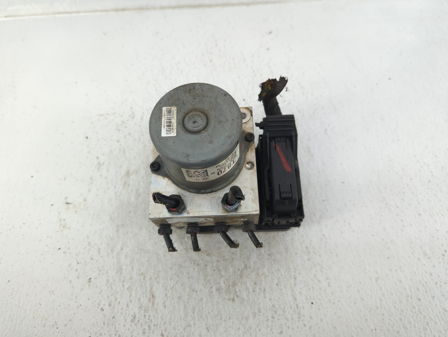 2014-2015 Kia Optima ABS Pump Control Module Replacement P/N:58920-2T870 Fits Fits 2014 2015 OEM Used Auto Parts - Oemusedau
