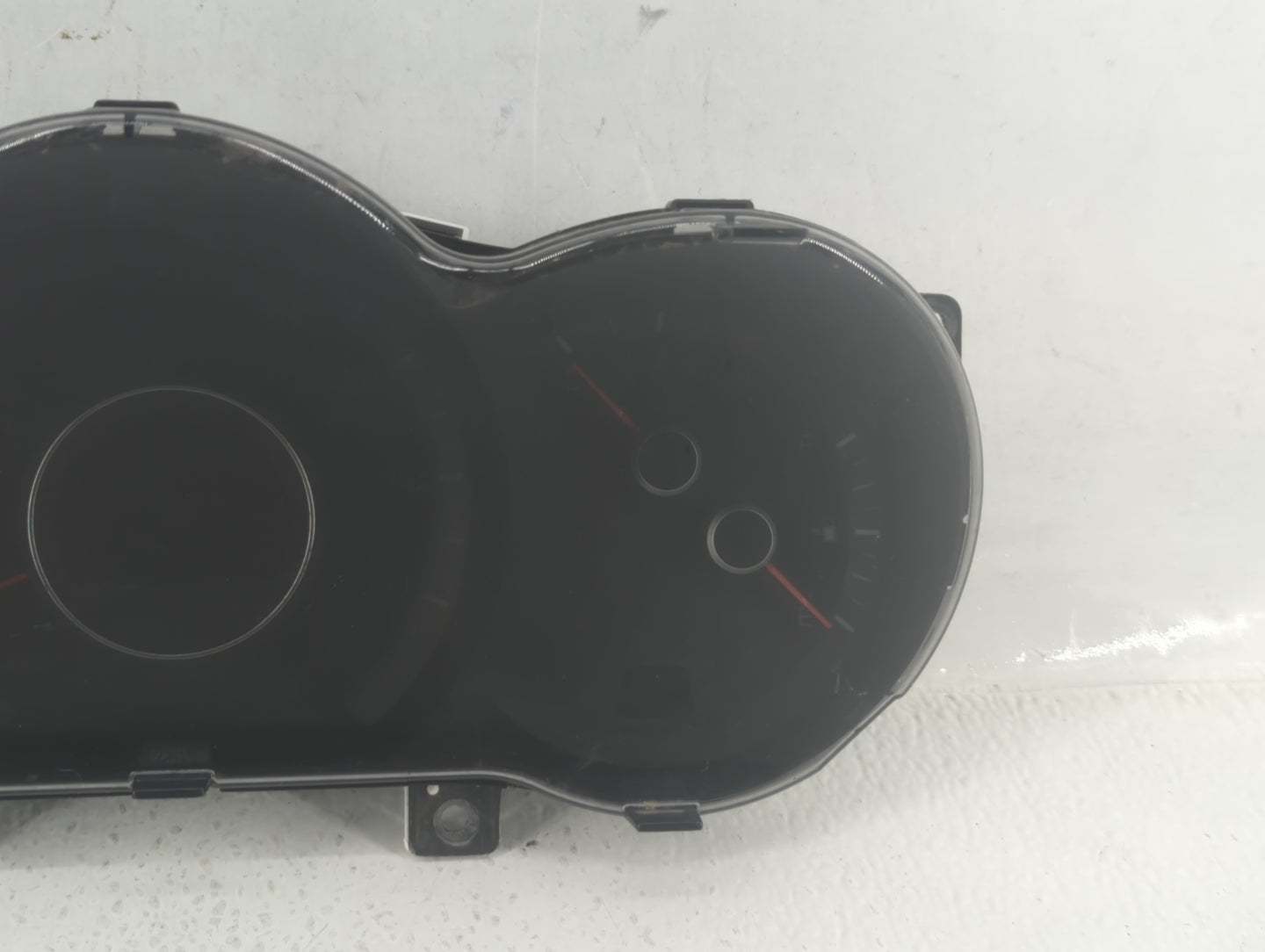 2014-2015 Kia Optima Instrument Cluster Speedometer Gauges P/N:94031-2T270 Fits Fits 2014 2015 OEM Used Auto Parts - Oemused