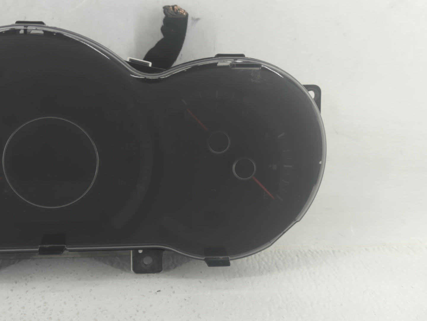 2014-2015 Kia Optima Instrument Cluster Speedometer Gauges P/N:94031-2T270 Fits Fits 2014 2015 OEM Used Auto Parts - Oemused