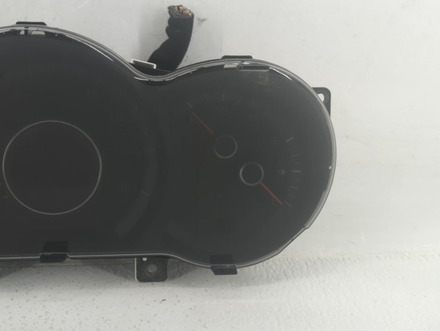 2014-2015 Kia Optima Instrument Cluster Speedometer Gauges P/N:94031-2T270 Fits Fits 2014 2015 OEM Used Auto Parts - Oemused