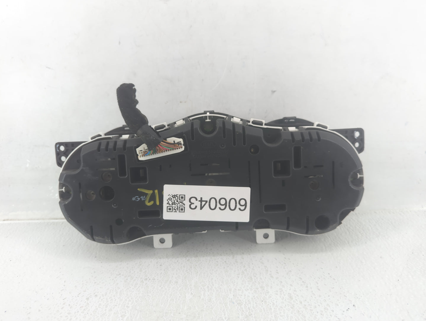 2014-2015 Kia Optima Instrument Cluster Speedometer Gauges P/N:94031-2T270 Fits Fits 2014 2015 OEM Used Auto Parts - Oemused