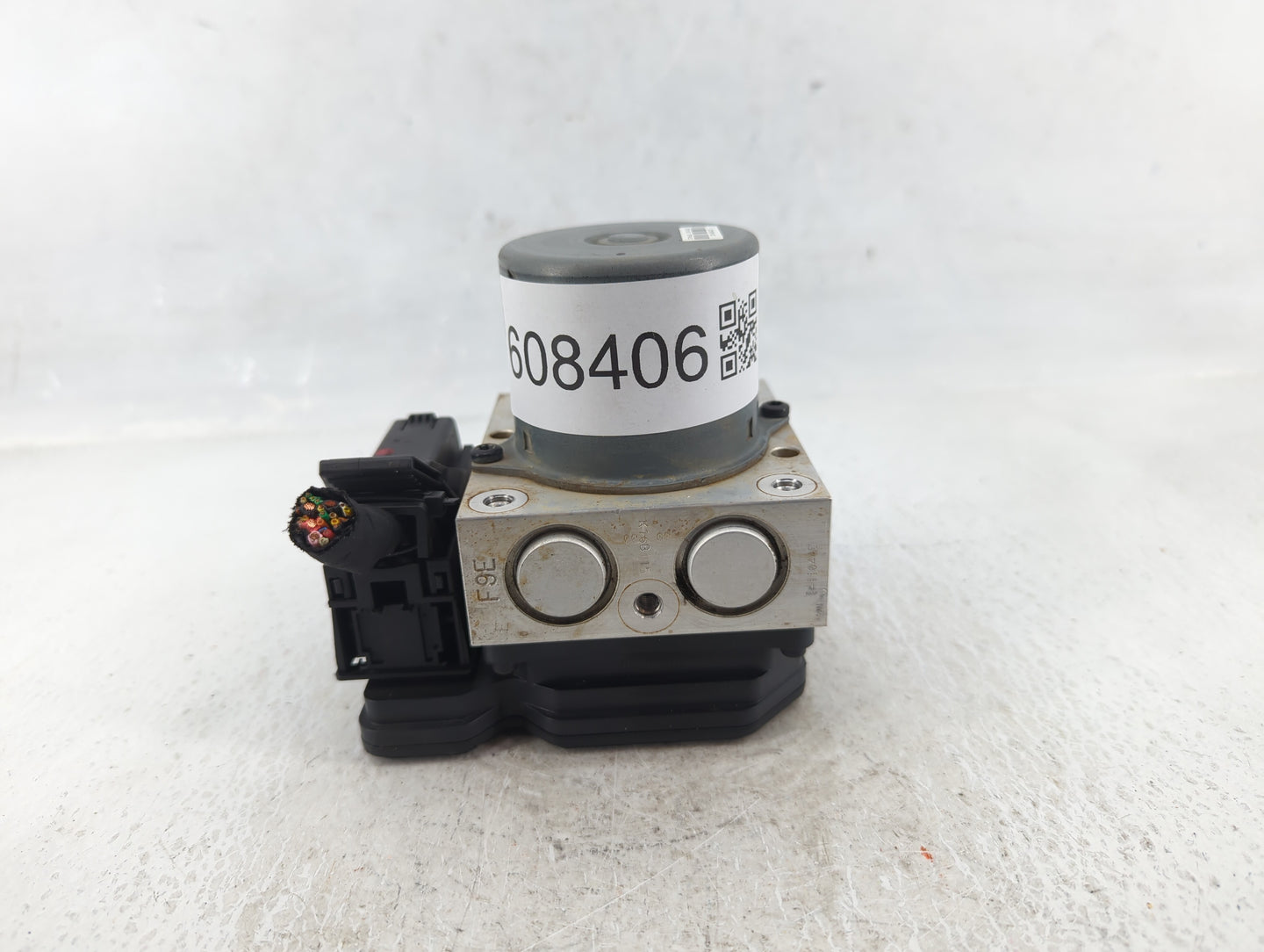 2014-2015 Kia Optima ABS Pump Control Module Replacement P/N:58920-2T870 Fits Fits 2014 2015 OEM Used Auto Parts - Oemusedau