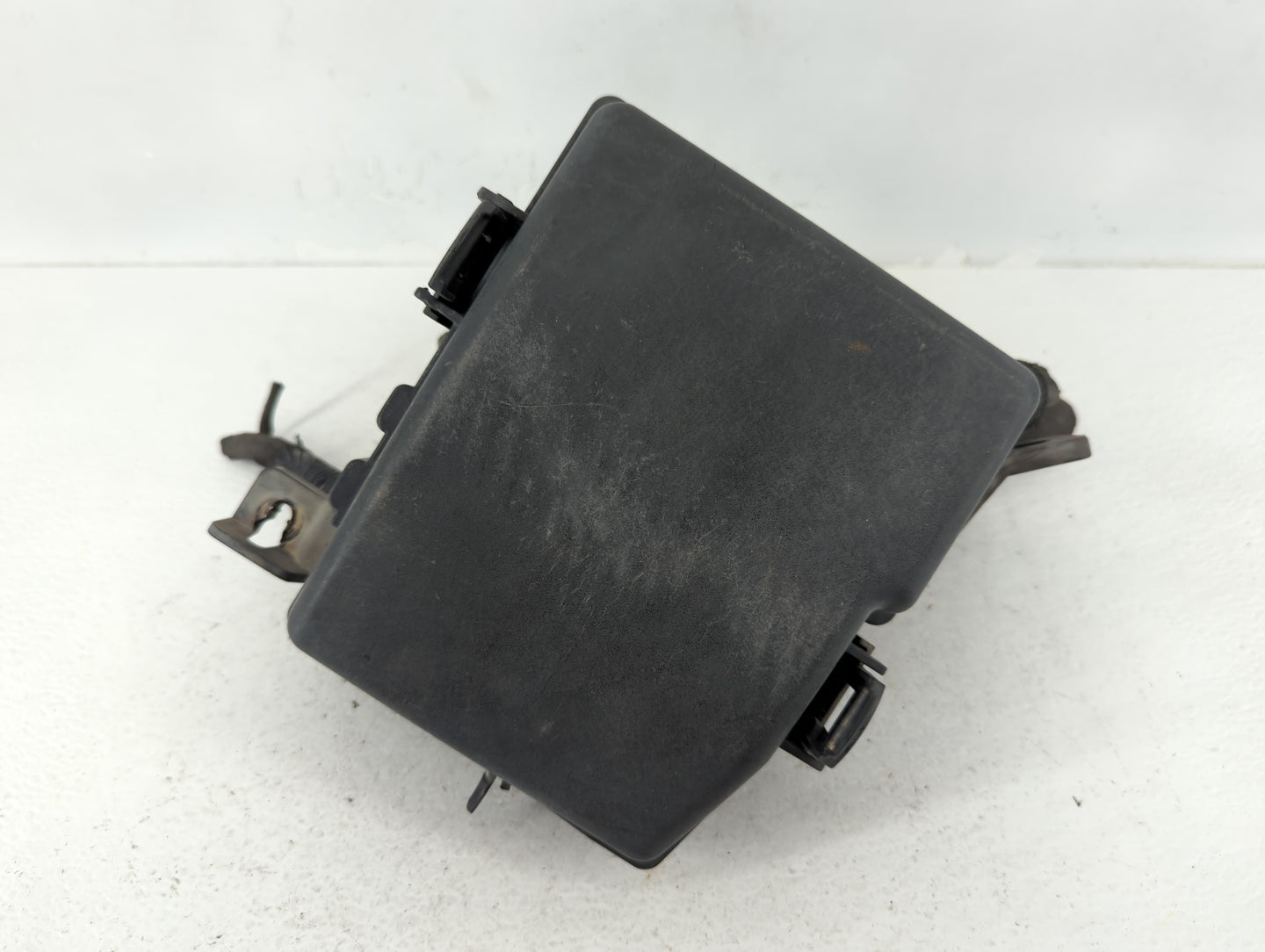 2014-2015 Kia Optima Fusebox Fuse Box Panel Relay Module P/N:91955-2T730QQK Fits Fits 2014 2015 OEM Used Auto Parts - Oemuse