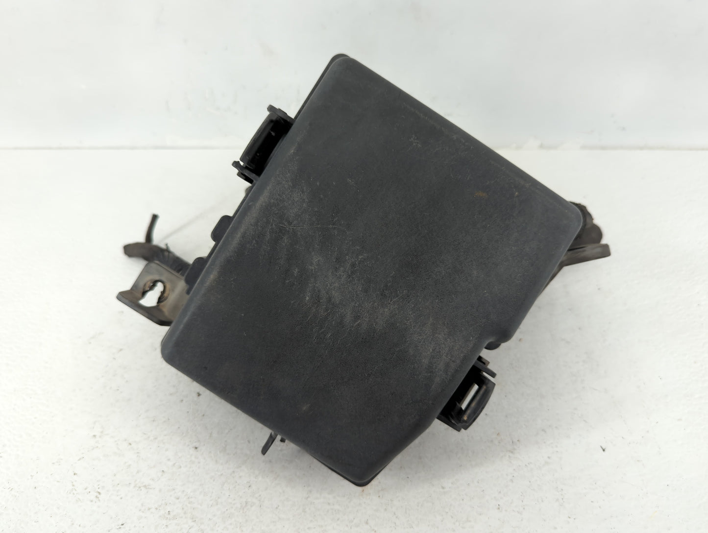 2014-2015 Kia Optima Fusebox Fuse Box Panel Relay Module P/N:91955-2T730QQK Fits Fits 2014 2015 OEM Used Auto Parts - Oemuse