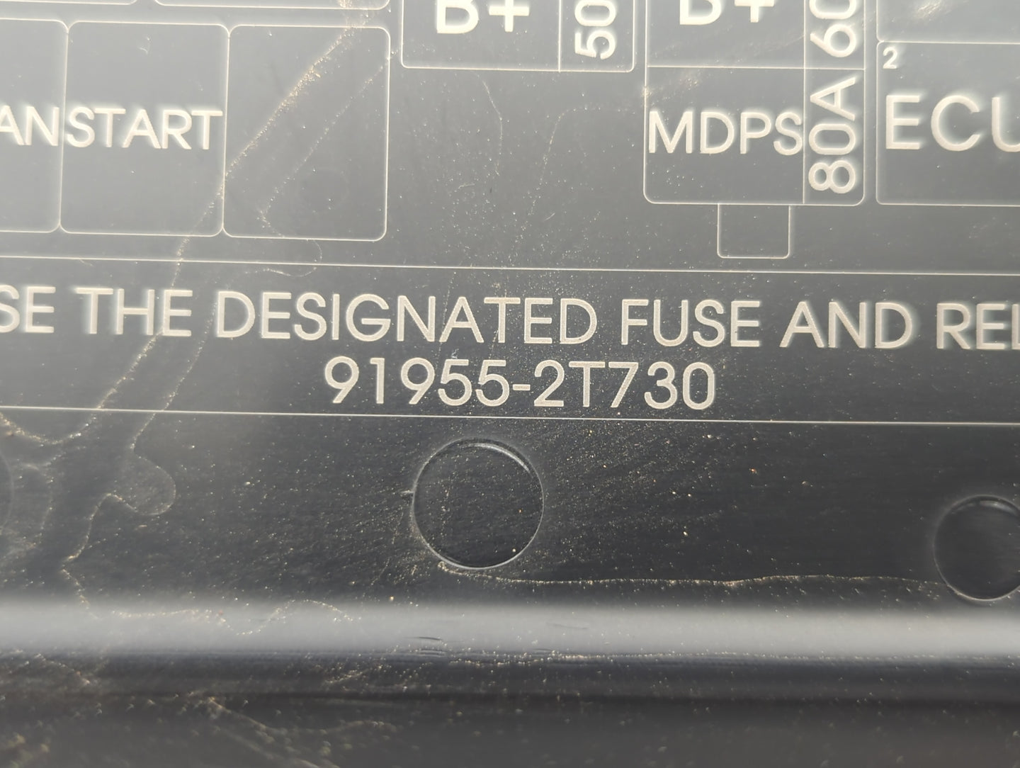 2014-2015 Kia Optima Fusebox Fuse Box Panel Relay Module P/N:91955-2T730QQK Fits Fits 2014 2015 OEM Used Auto Parts - Oemuse