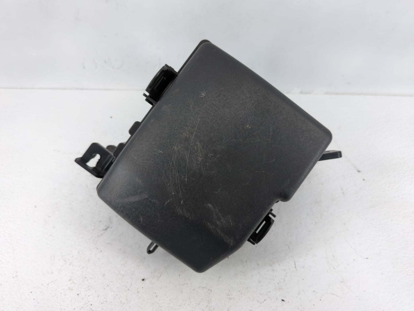 2014-2015 Kia Optima Fusebox Fuse Box Panel Relay Module P/N:91955-2T730QQK Fits Fits 2014 2015 OEM Used Auto Parts - Oemuse