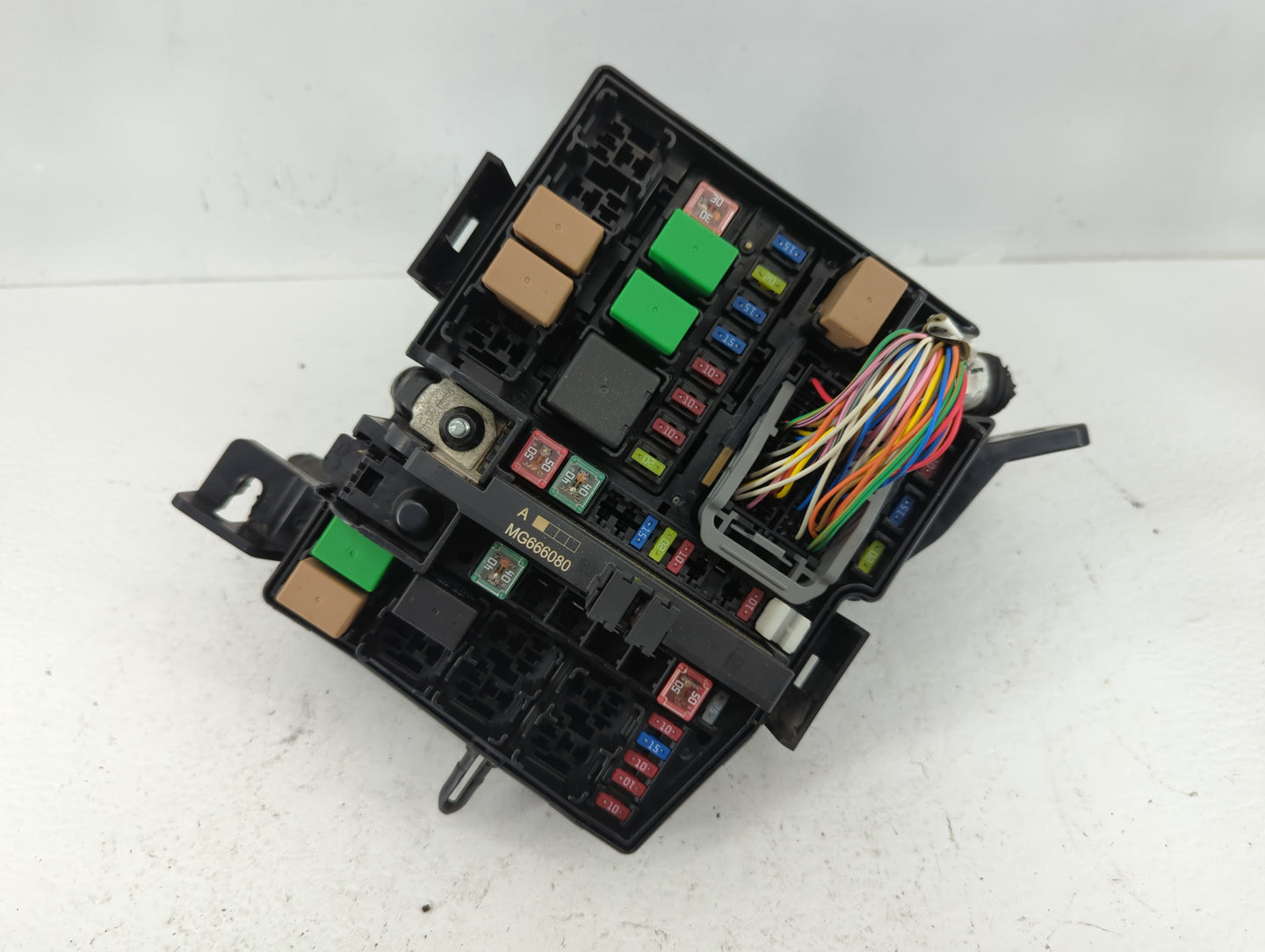 2014-2015 Kia Optima Fusebox Fuse Box Panel Relay Module P/N:91955-2T730QQK Fits Fits 2014 2015 OEM Used Auto Parts - Oemuse