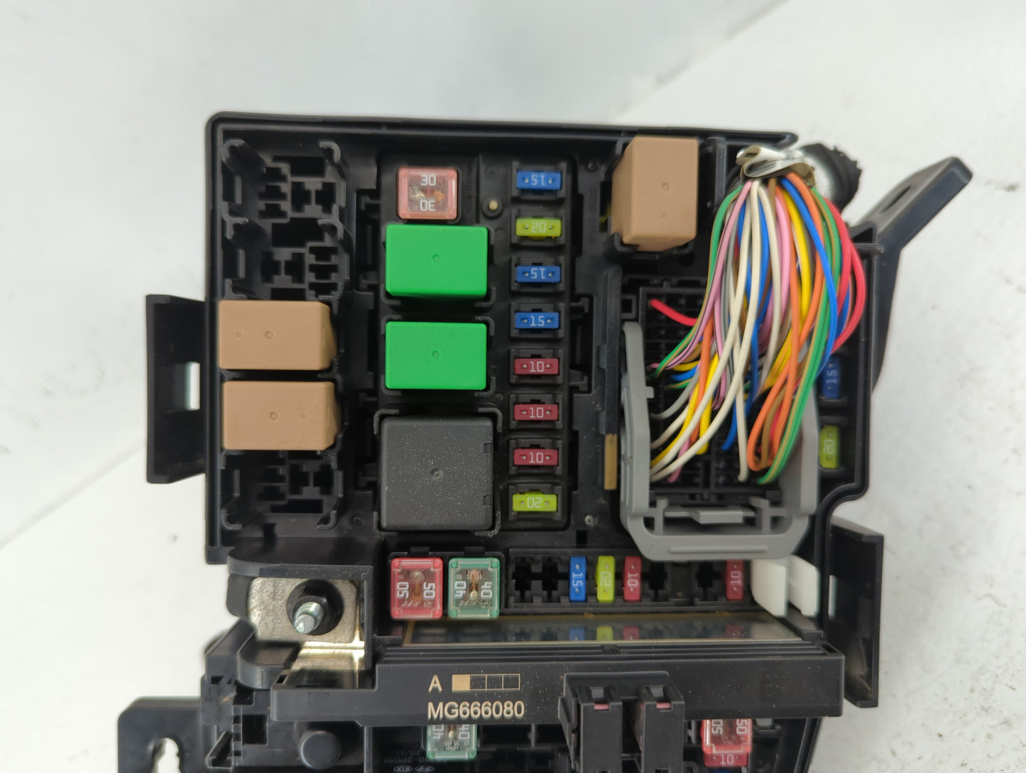 2014-2015 Kia Optima Fusebox Fuse Box Panel Relay Module P/N:91955-2T730QQK Fits Fits 2014 2015 OEM Used Auto Parts - Oemuse