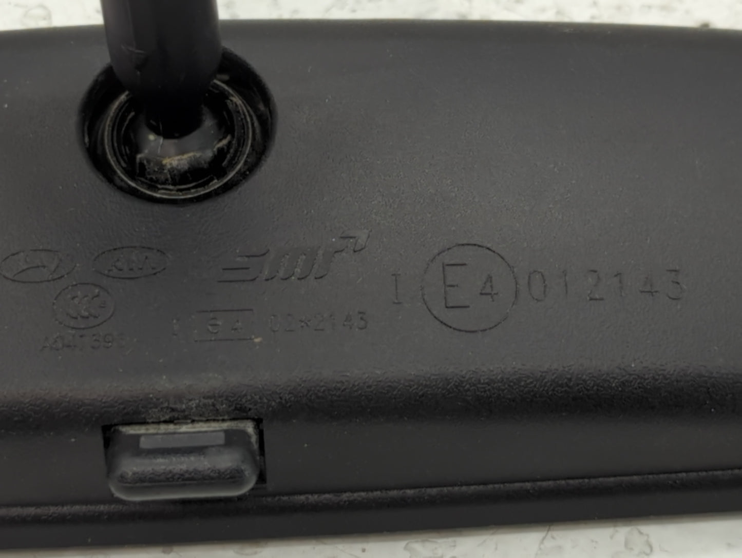 2011-2020 Kia Optima Interior Rear View Mirror Replacement OEM P/N:E4012143 Fits OEM Used Auto Parts - Oemusedautoparts1.com