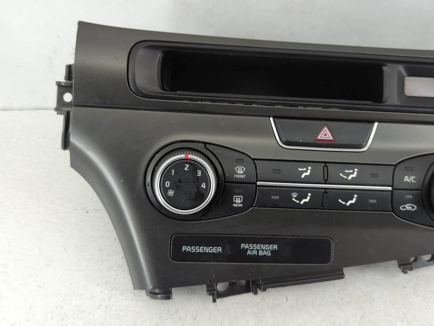 2014-2015 Kia Optima Climate Control Module Temperature AC/Heater Replacement P/N:97250-2TXXX Fits Fits 2014 2015 OEM Used A