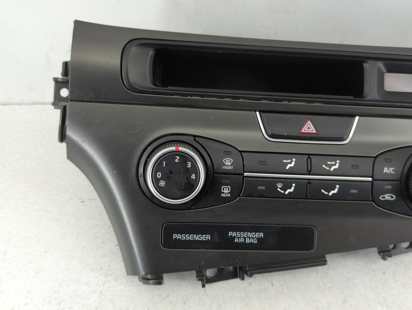 2014-2015 Kia Optima Climate Control Module Temperature AC/Heater Replacement P/N:97250-2TXXX Fits Fits 2014 2015 OEM Used A