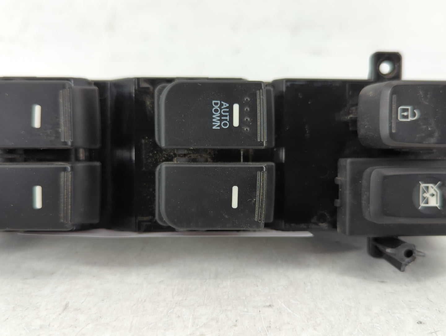 2016-2020 Kia Optima Master Power Window Switch Replacement Driver Side Left P/N:M0310-D5050BF9 Fits Fits 2016 2017 2018 201